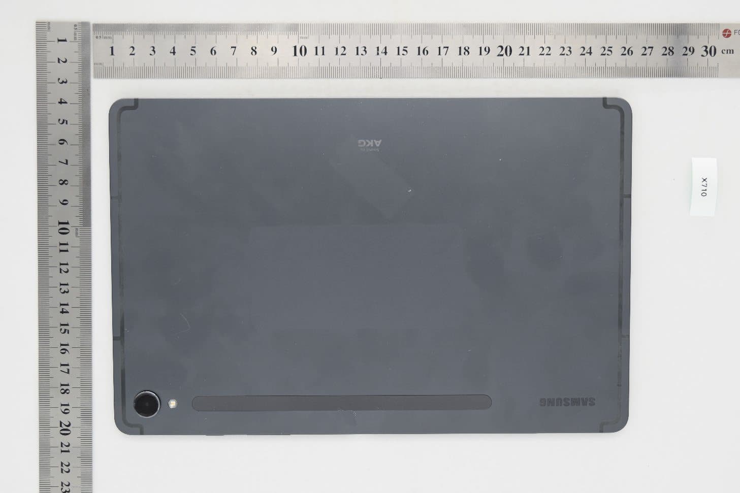 BT/BLE Tablet + DTS/UNII a/b/g/n/ac/ax and WPT - FCC ID A3LSMX710 - Samsung Electronics Co Ltd