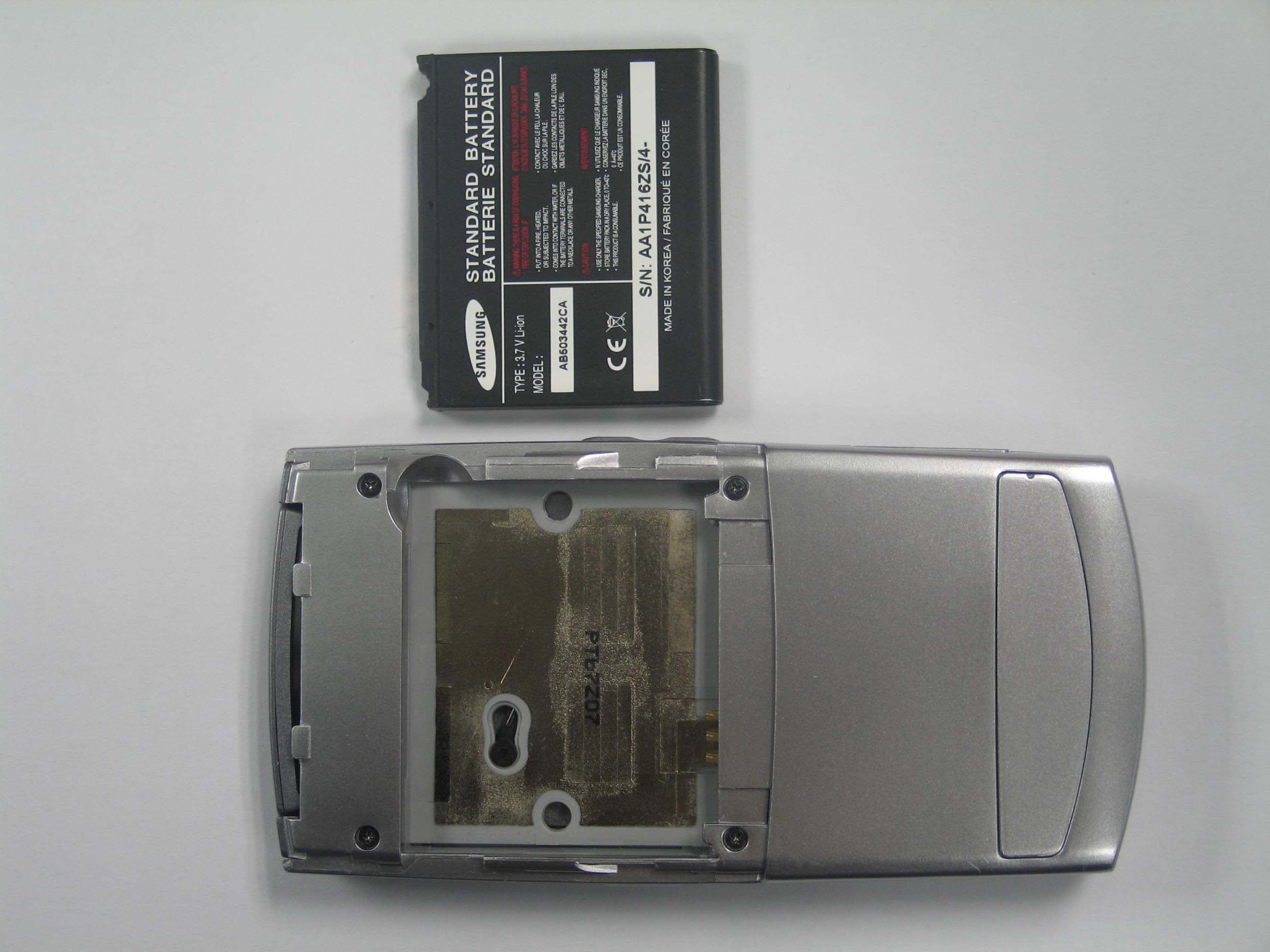 Cellular/PCS CDMA Phone with Bluetooth - FCC ID A3LSPHM520A - Samsung Electronics Co Ltd