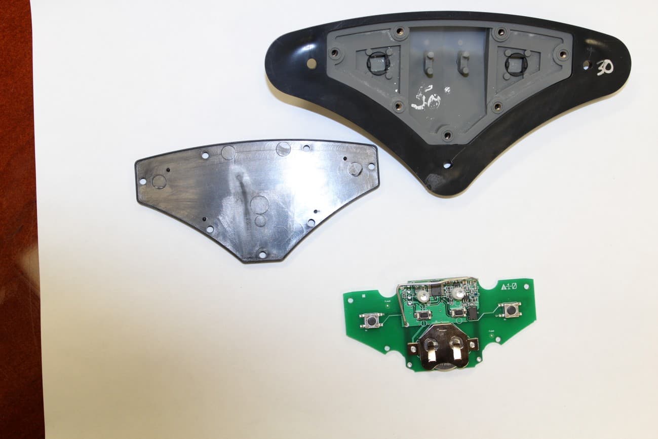 FOOT SWITCH FOR OPERATING POWER-POLE WITH C-MONSTER - FCC ID A7FEO019A - JL MARINE SYSTEMS, INC.