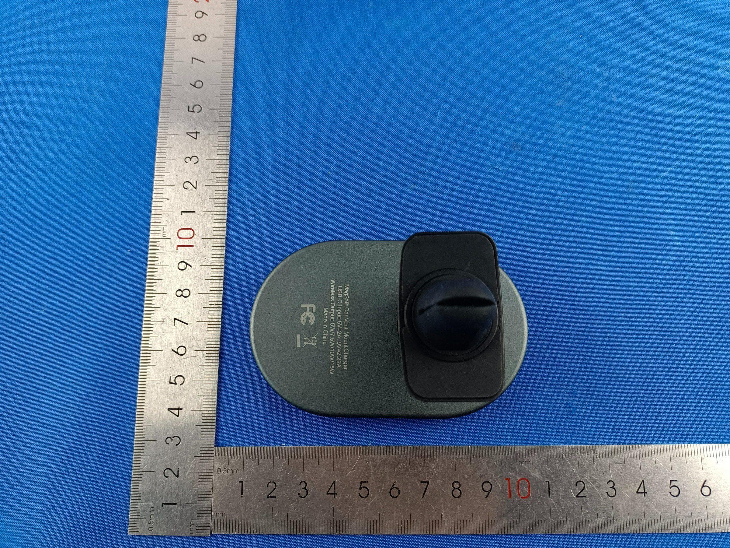 MagSafe Car Vent Mount Charger - FCC ID A7M-RST97B - Shenzhen Reflying Electronic Co., Ltd.