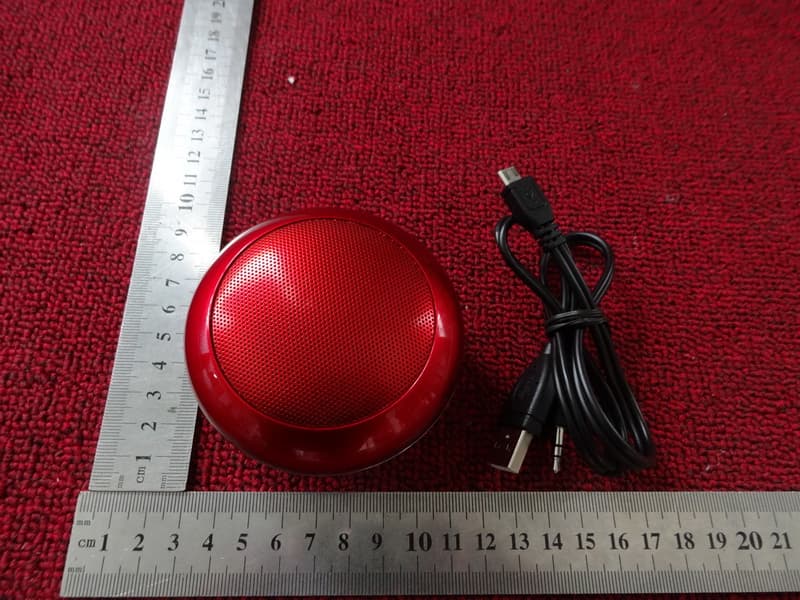 Multimedia Speaker System - FCC ID A8IBLUETUNE-POP - Shenzhen Divoom Technology Co., LTD.