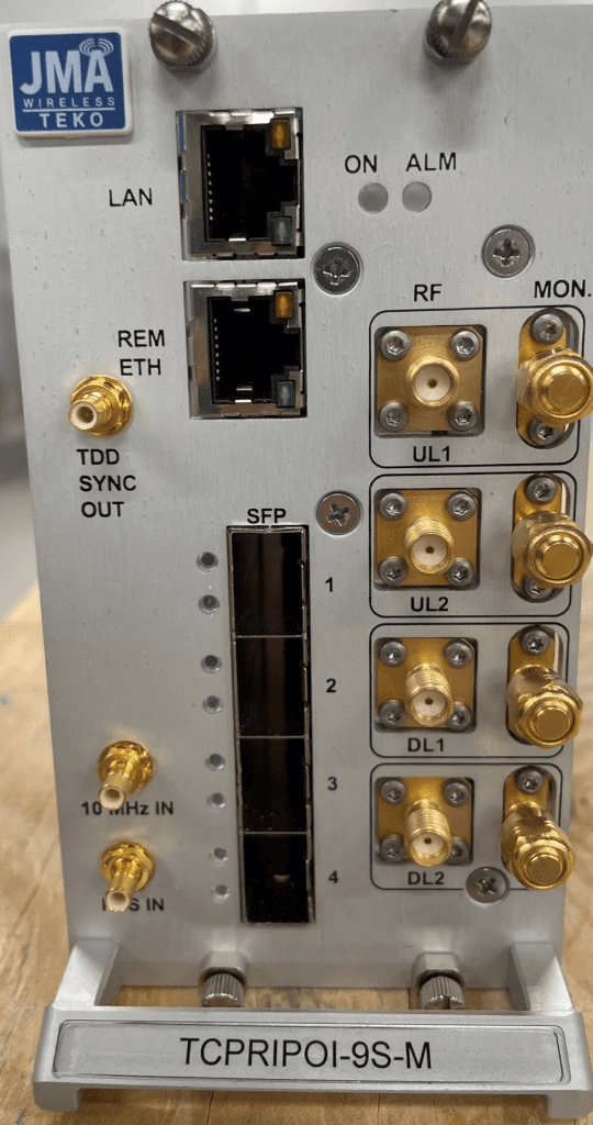 Non Broadcast Transmitter - FCC ID ABZ89FC5840 - Motorola Solutions, Inc.