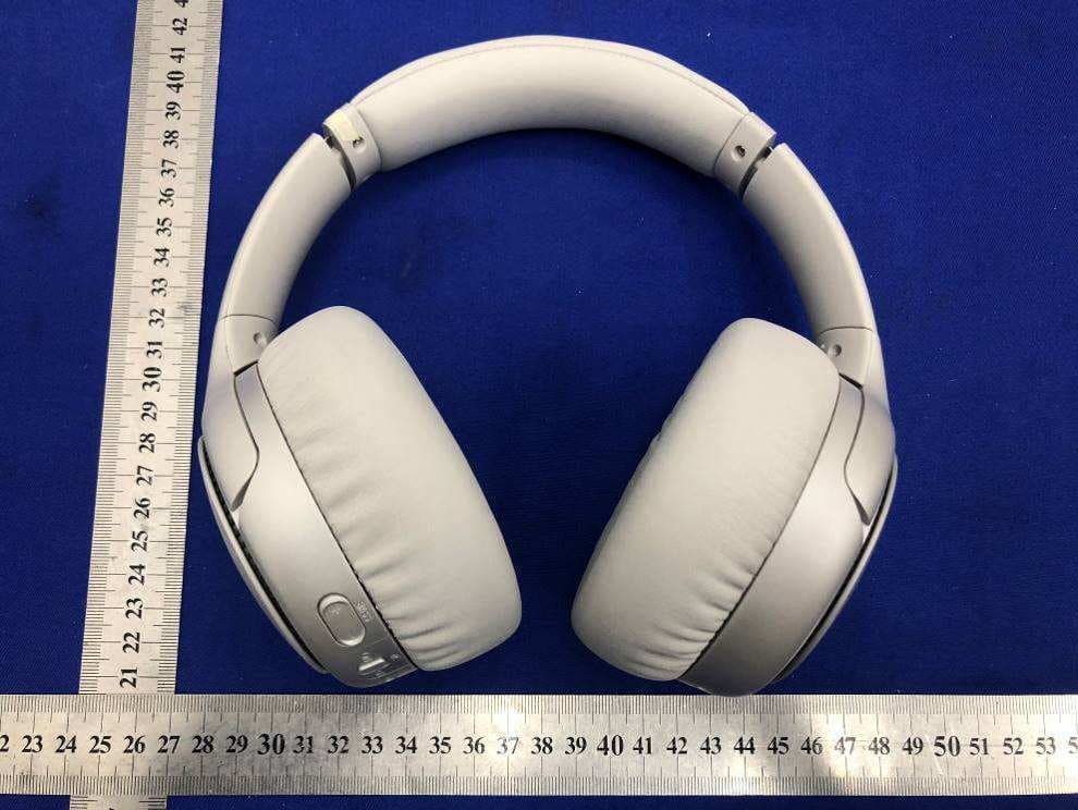 Digital Wireless Stereo Headphones - FCC ID ACJ-RB-M700B - Panasonic Corporation of North America