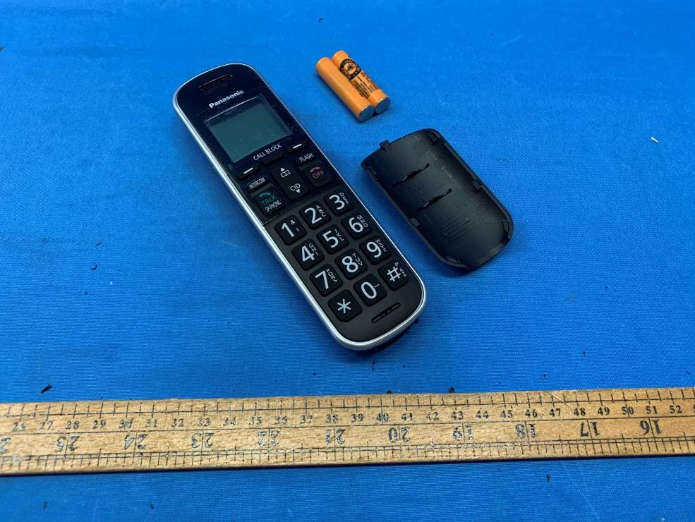 DECT Cordless Telephone - FCC ID ACJ96NKX-TGBA85 - Panasonic Corporation of North America