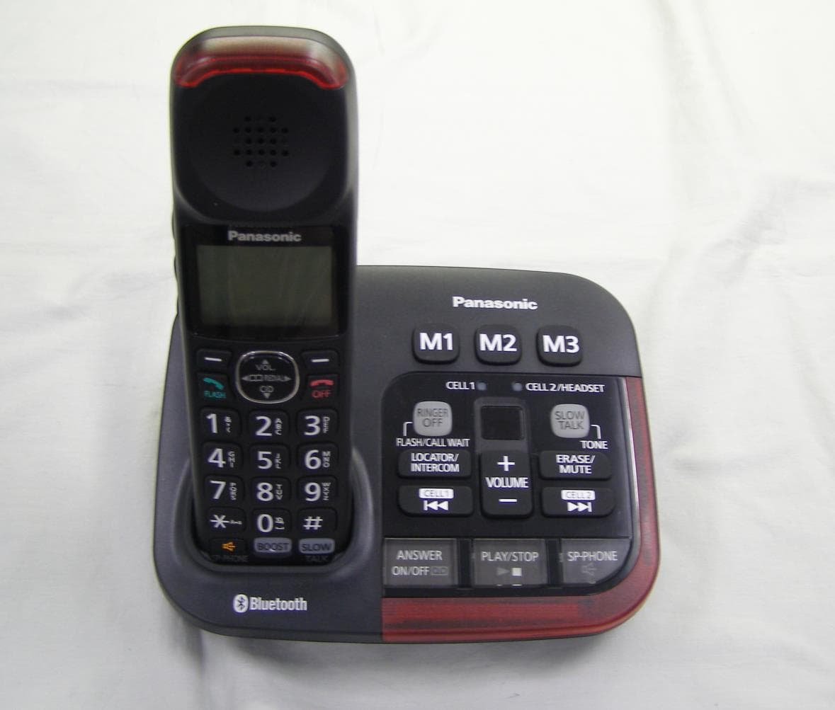 UPCS Cordless Telephone Base Station with Bluetooth Transceiver - FCC ID ACJ96NKX-TGM430A - Panasonic Corporation of North America