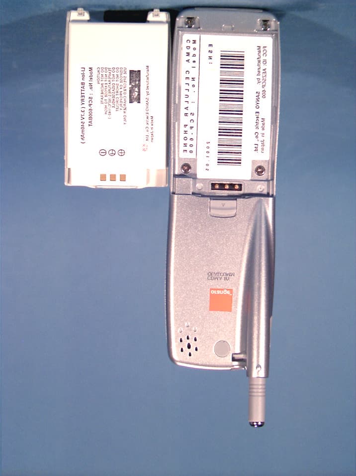 Single-Mode Cellular CDMA Phone - FCC ID AEZSCP-600 - Sanyo Electric Co Ltd