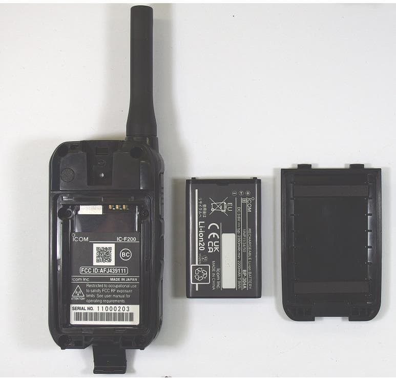 UHF TRANSCEIVER - FCC ID AFJ439111 - ICOM Incorporated