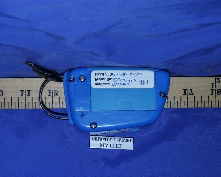 RC TOY TRANSMITTER - FCC ID APB92182-00A2T - Mattel Toys A Division of Mattel Inc