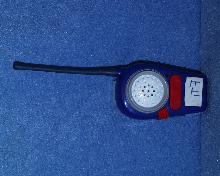 Remote Control Toy Transmitter - FCC ID APB95189-00A4T - Mattel Toys A Division of Mattel Inc