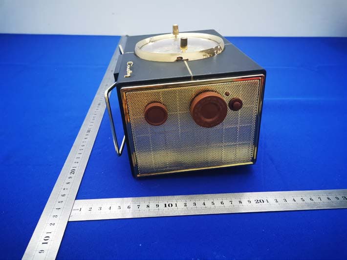 LEWIS RETRO RADIO - FCC ID AUSCR3038A - Modern Marketing Concepts, Inc.