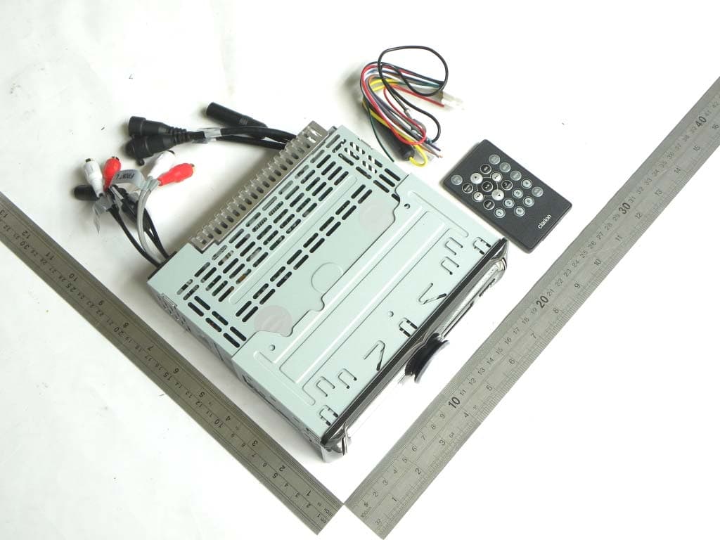CAR AUDIO - FCC ID AX2FZ501 - Faurecia Clarion Electronics Co., Ltd.
