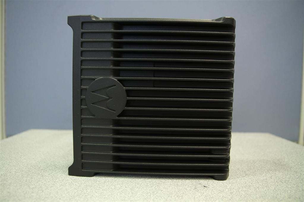 LTE Vehicular Subscriber Modem - FCC ID AZ492FT7045 - Motorola Solutions, Inc.