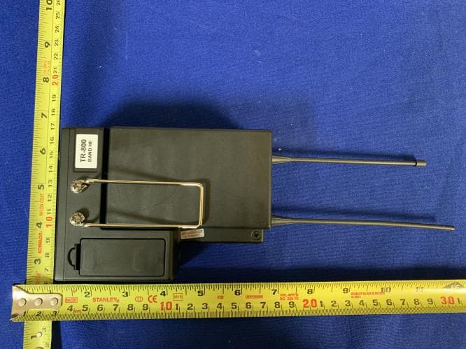 Single Receiver UHF Wireless Intercom Beltpack - FCC ID B5DM536 - Bosch Security Systems, Inc.