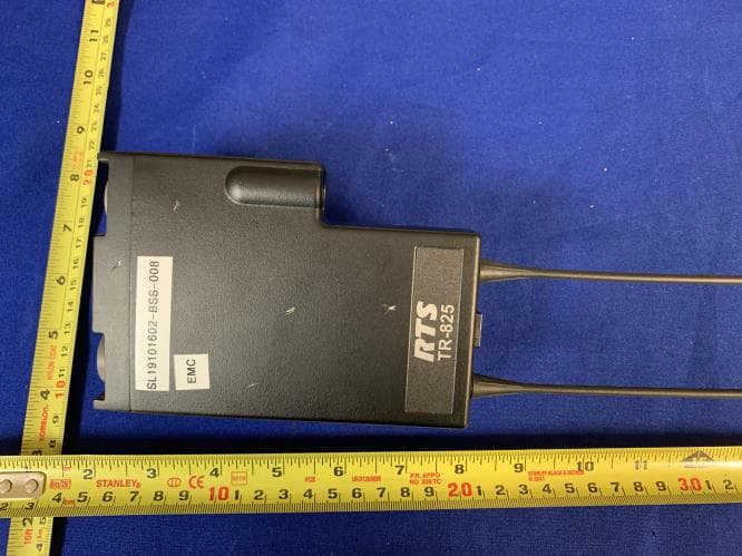 Dual Receiver UHF Wireless Intercom Beltpack - FCC ID B5DM537 - Bosch Security Systems, Inc.