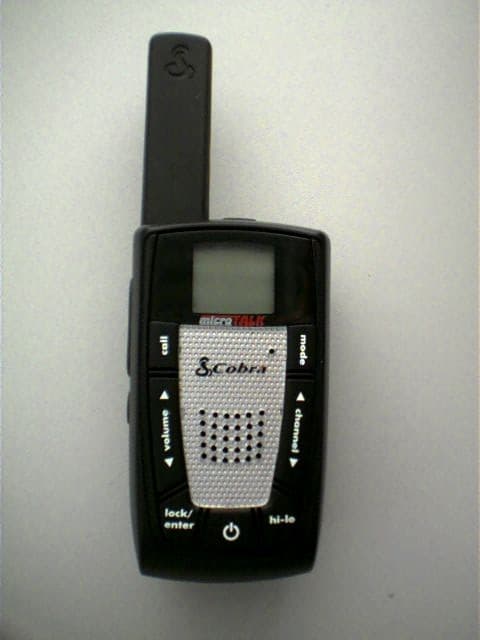 FRS/GMRS TRANSCEIVER - FCC ID BBOLI6500 - Cobra Electronics Corporation