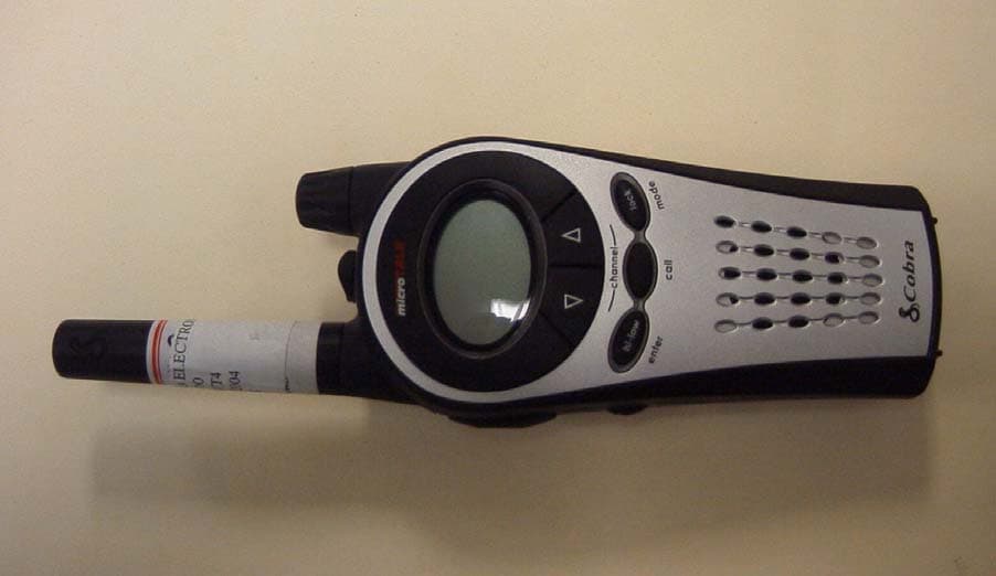 FRS/GMRS TRANSCEIVER - FCC ID BBOPR4700 - Cobra Electronics Corporation