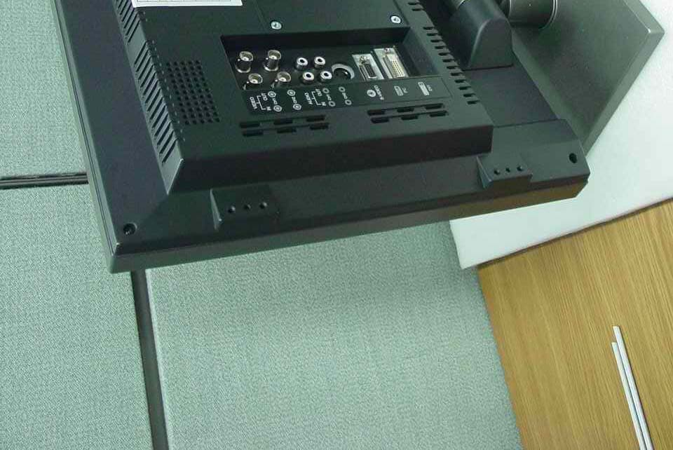 17" LCD CCTV Monitor - FCC ID BRFLCM17AA - KTV Global Corporation