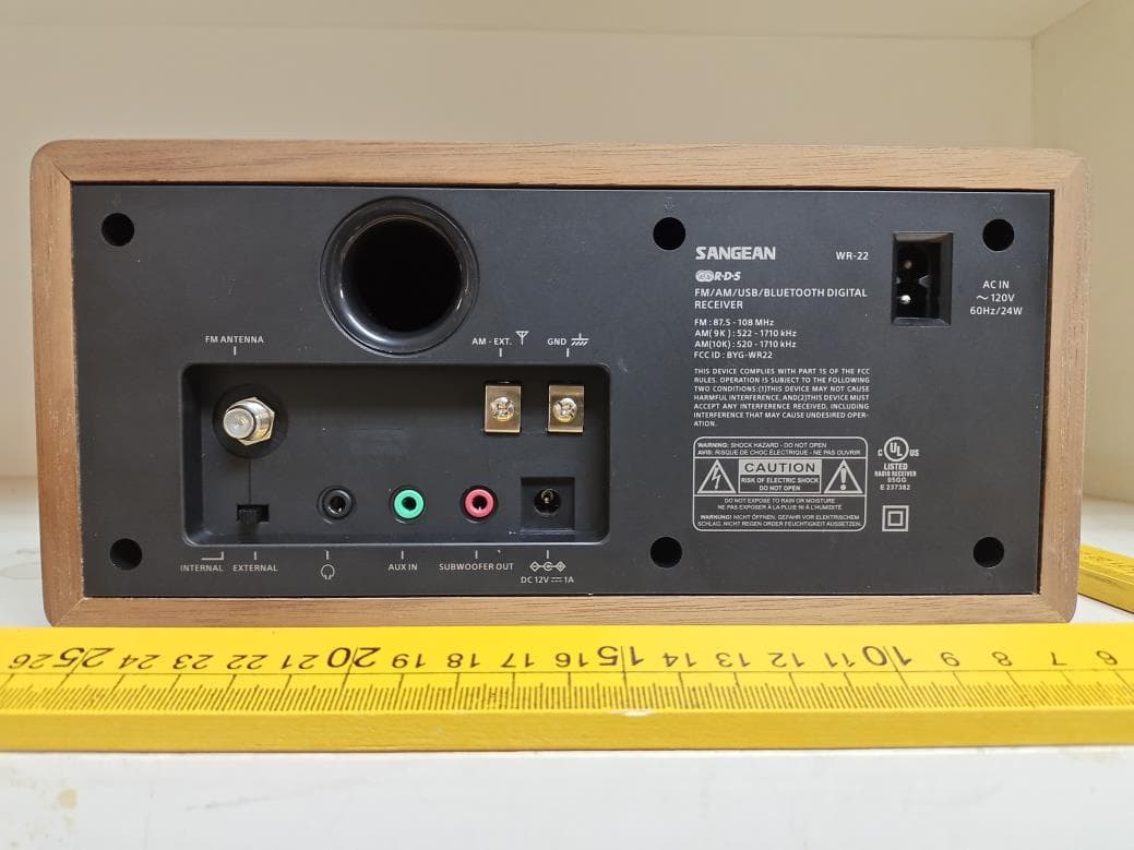 FM/AM/USB/BLUETOOTH DIGITAL RECEIVER - FCC ID BYG-WR22 - Sangean Electronics Inc
