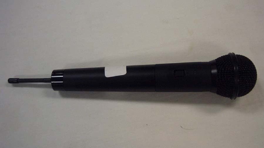 HANDHELD WIRELESS MICROPHONE - FCC ID BZB51HT - Azden Corporation