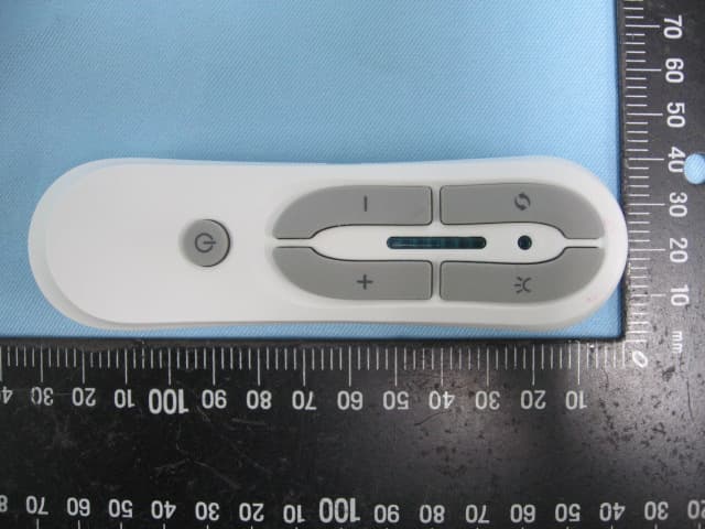Transmitter of Remote Control - FCC ID CHQ7223T - Rhine Electronics Co Ltd