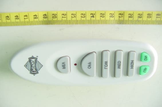 Remote Control Transmitter - FCC ID CHQUC8011T - Rhine Electronics Co Ltd