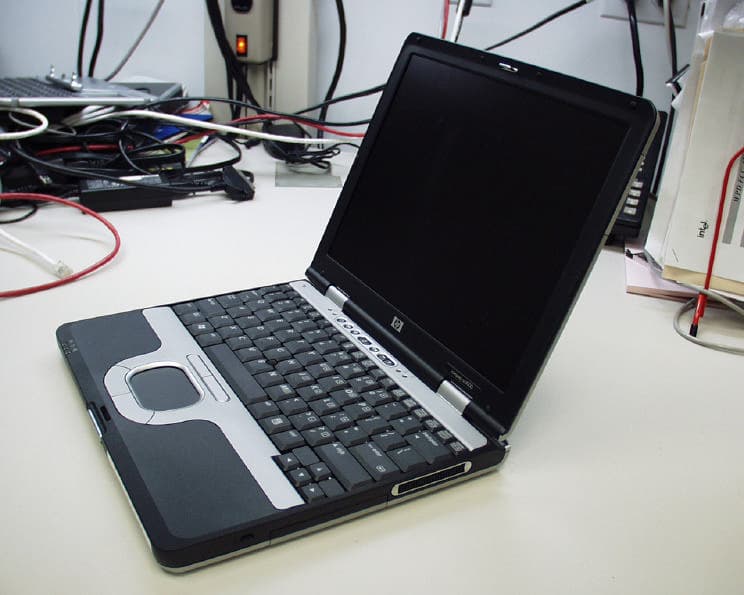 Laptop with WLAN and Bluetooth - FCC ID CNTPP2170SIL - HP Inc.