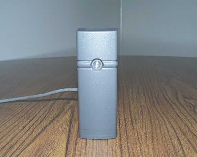 Performa Mullion Mount Proximity Reader - FCC ID DO4MMRO7000 - Checkpoint Systems Inc