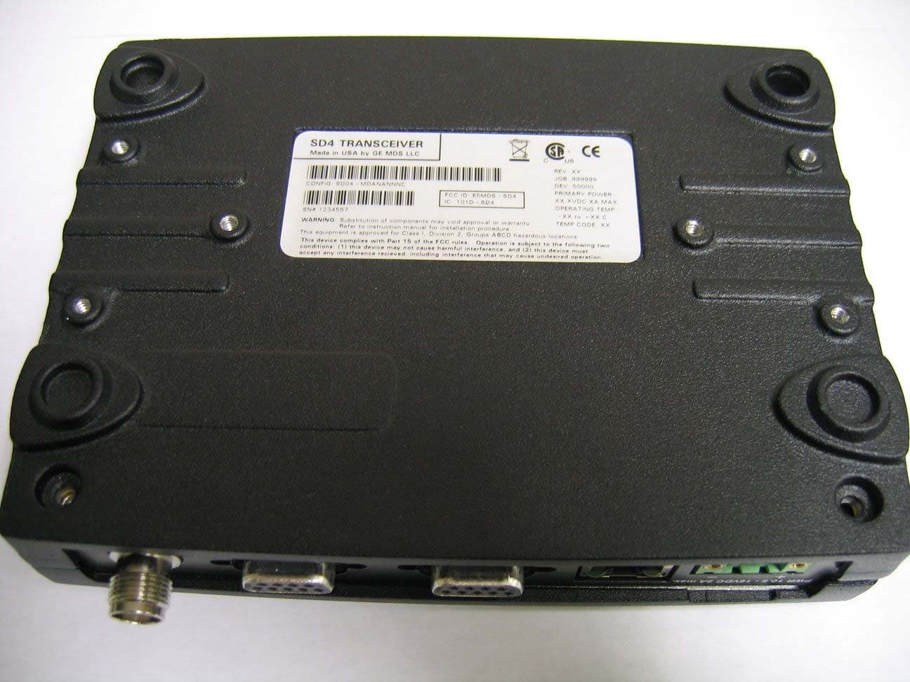 SD4 Data Transceiver - FCC ID E5MDS-SD4 - GE MDS, LLC