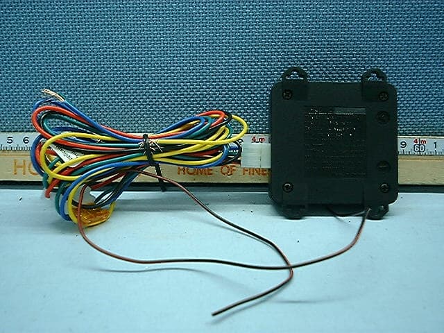 Car Alarm Receiver - FCC ID ELVAR1A - Nutek Corporation