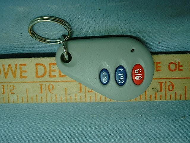 Car Alarm Transmitter - FCC ID ELVATOA - Nutek Corporation