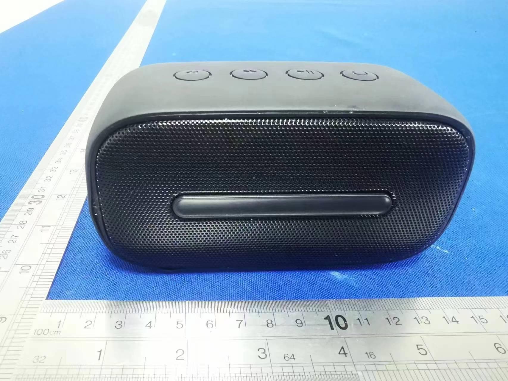 Bluetooth Wireless Speaker with Rechargeable Battery - FCC ID EMOIBT300B - SDI Technologies Inc.
