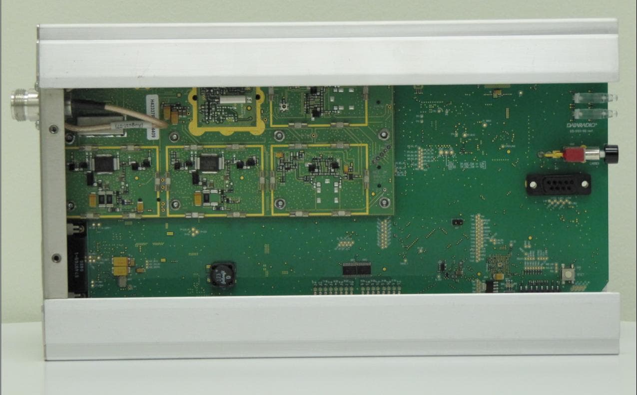 UHF LOW SDR Exciter for BDP4 digital base station - FCC ID EOTBDP4-EXCT403 - CALAMP WIRELESS NETWORKS INC.