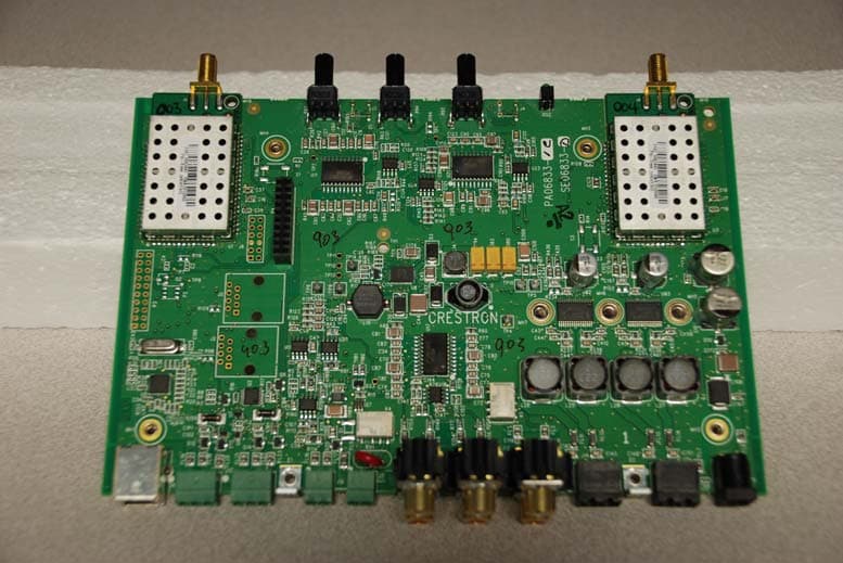 Dual Channel Wireless Microphone Receiver with Frequency Hopping Transmitter - FCC ID EROMP-FS-RX2 - Crestron Electronics Inc