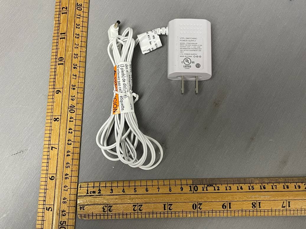 Pan & Tilt Video Monitor - FCC ID EW780-1957-00A - VTech Telecommunications Ltd