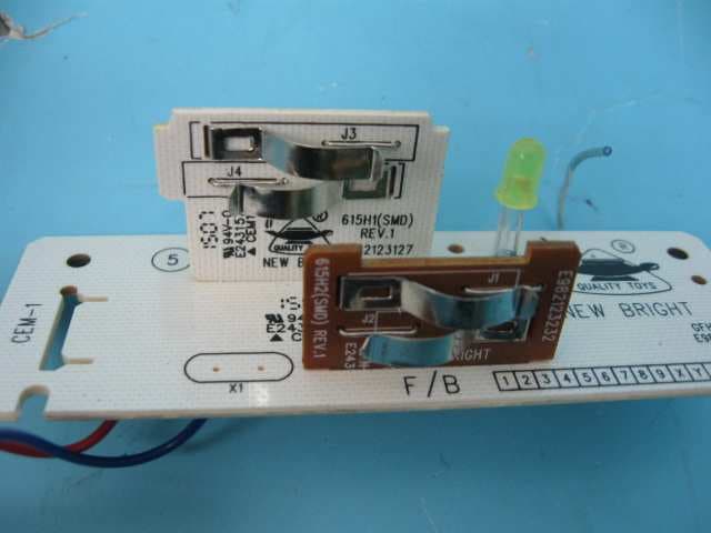 TOY Transmitter & Receiver - FCC ID G6DGFH2 - New Bright Industrial Co Ltd