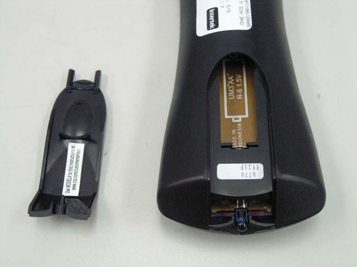 RF Universal Remote Control - FCC ID G95REM002A - Vantiva USA LLC