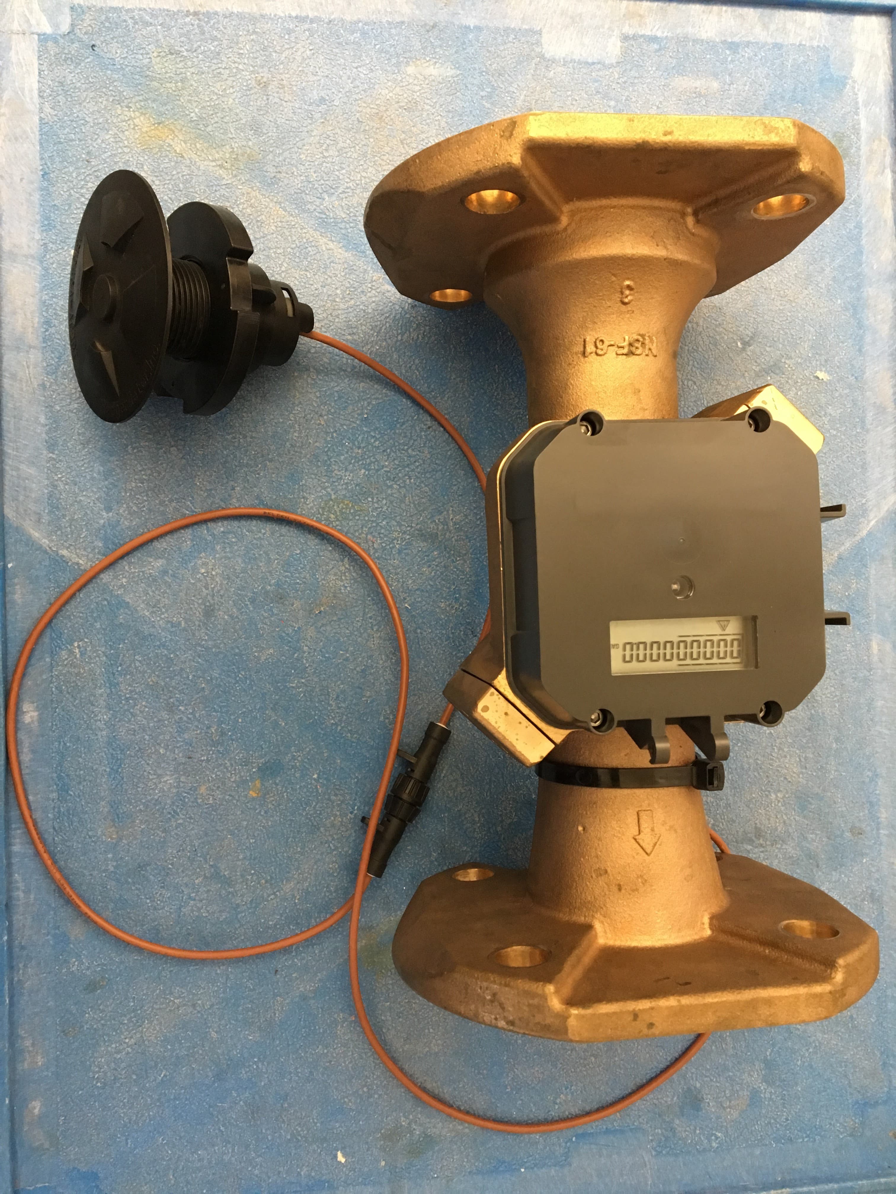 E-Series Ultrasonic with BadgerTouch - FCC ID GIFESERIESBT - Badger Meter Inc