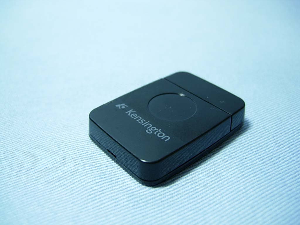 LiquidAux Remote Controller - FCC ID GV3M01013-R - ACCO Brands, Inc.