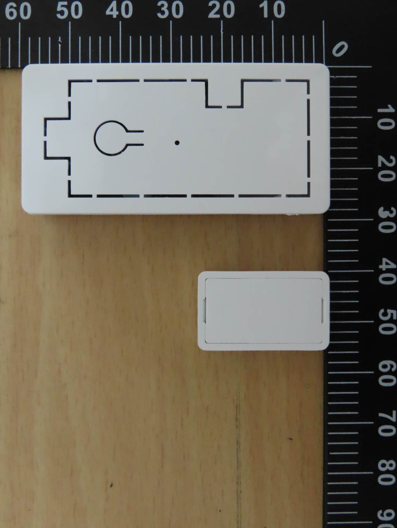Mini Door Contact - FCC ID GX9MDC3R2 - Climax Technology Co Ltd