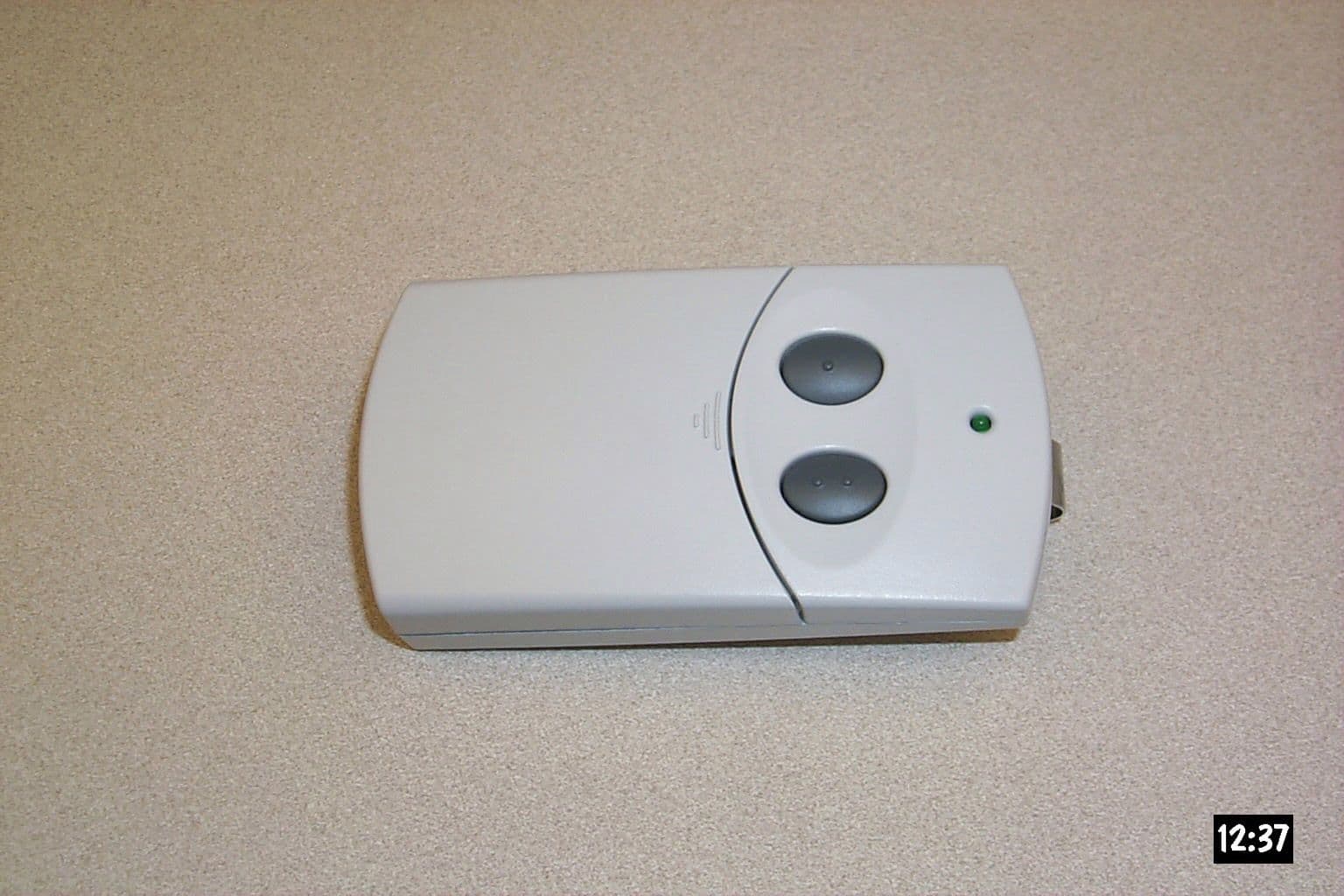 Garage Door Opener - FCC ID HBW1D1519 - Chamberlain Group LLC, The
