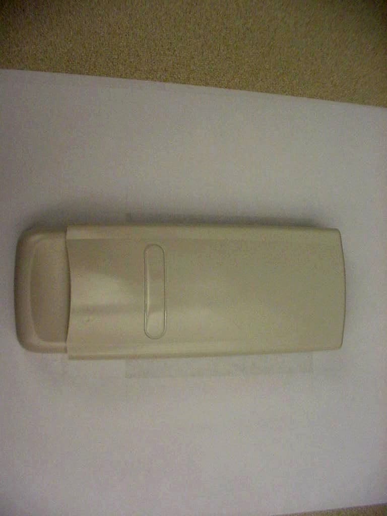 Remote Control Transmitter - FCC ID HBW2100 - Chamberlain Group LLC, The