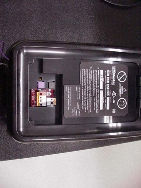 Remote Control Transmitter - FCC ID HBW2168 - Chamberlain Group LLC, The