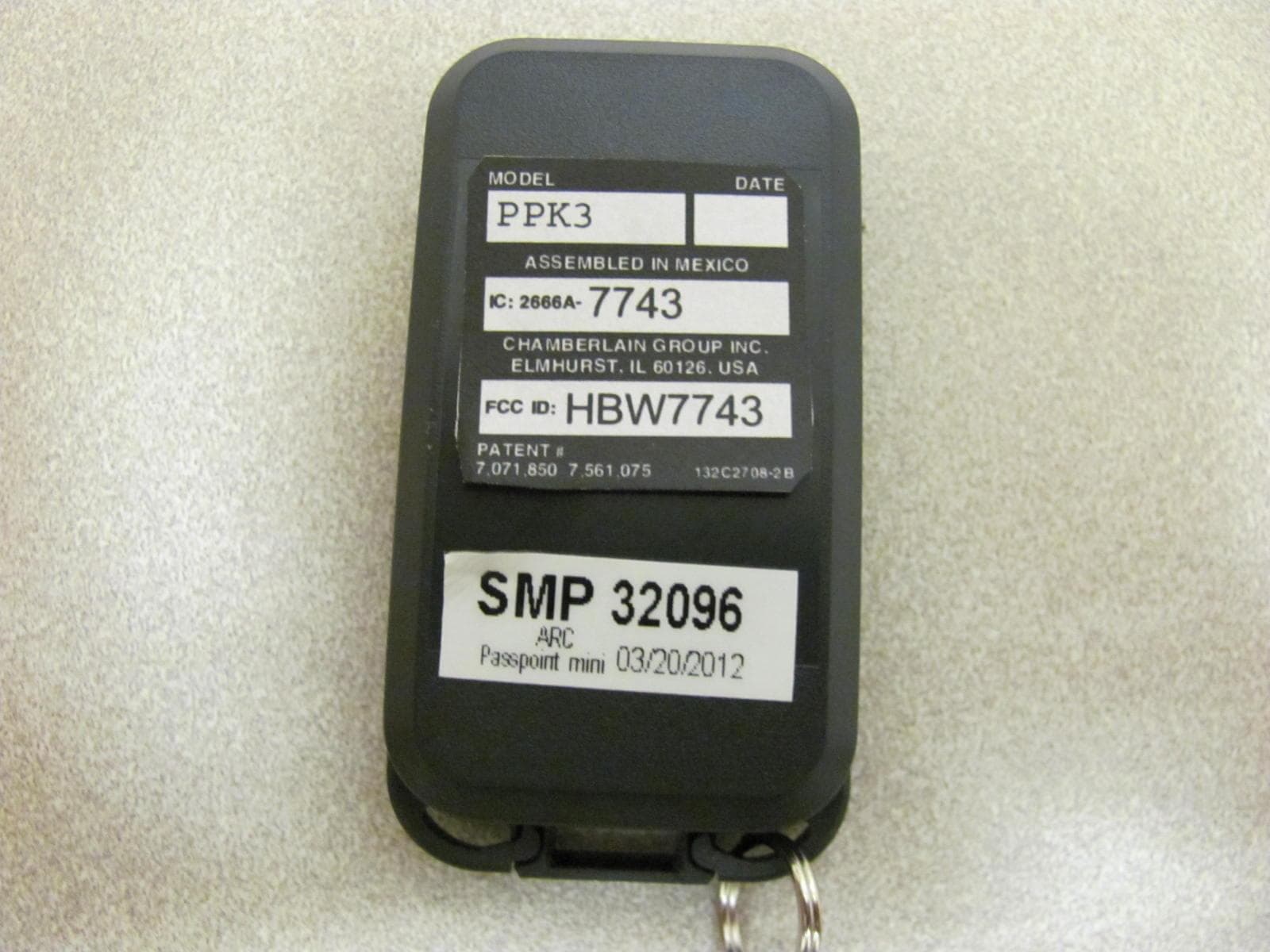 Remote Control Transmitter - FCC ID HBW7743 - Chamberlain Group LLC, The
