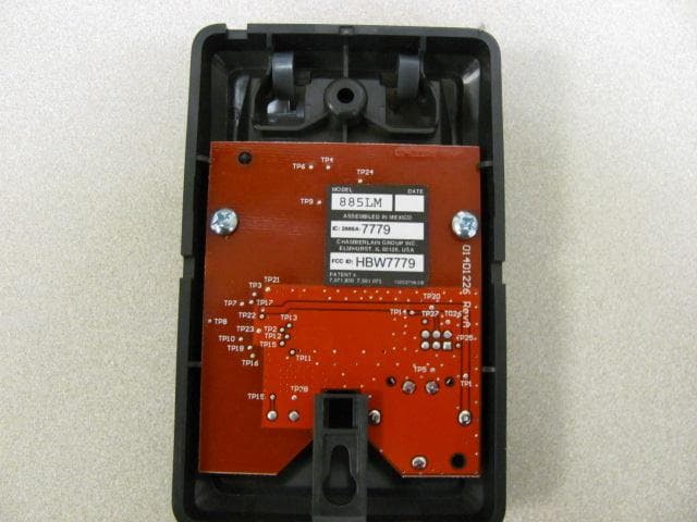 Remote Control Transmitter - FCC ID HBW7779 - Chamberlain Group LLC, The