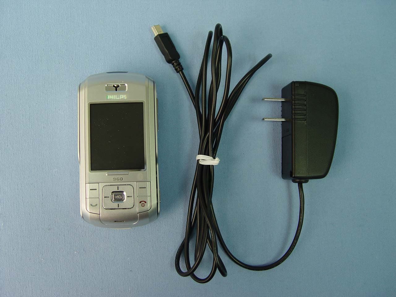 Tri-Band Mobile Phone W/ Bluetooth - FCC ID HFS-CT9608 - Quanta Computer Inc