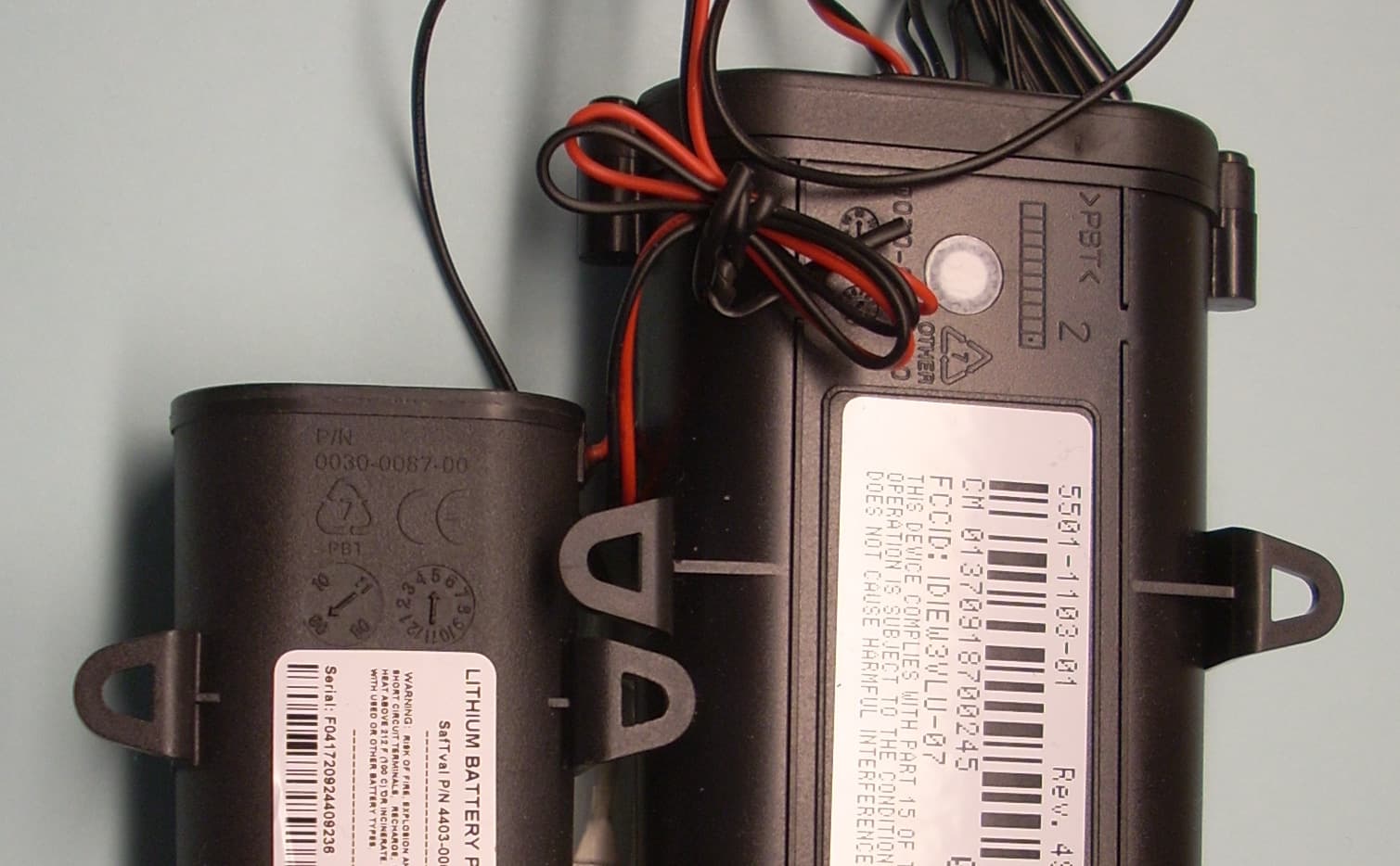 Vehicle Recovery Transceiver V7E-SP and V7E-VP - FCC ID IDIEW3VLU-07 - CalAmp Wireless Networks Corporation