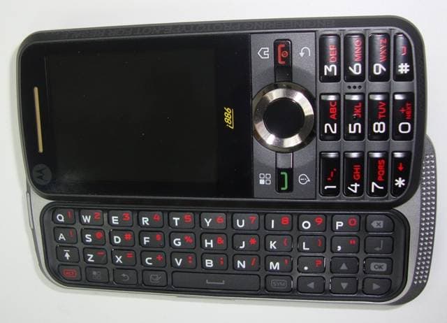 i886-SERIES iDEN/MOTOTALK MOBILE WITH BLUETOOTH - FCC ID IHDP56LL1 - Motorola Mobility LLC