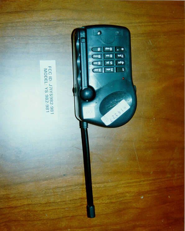 Toy Walkie Talkie - FCC ID J7IYS982-981 - Yick Shun Electronic Toys Manufactory Ltd