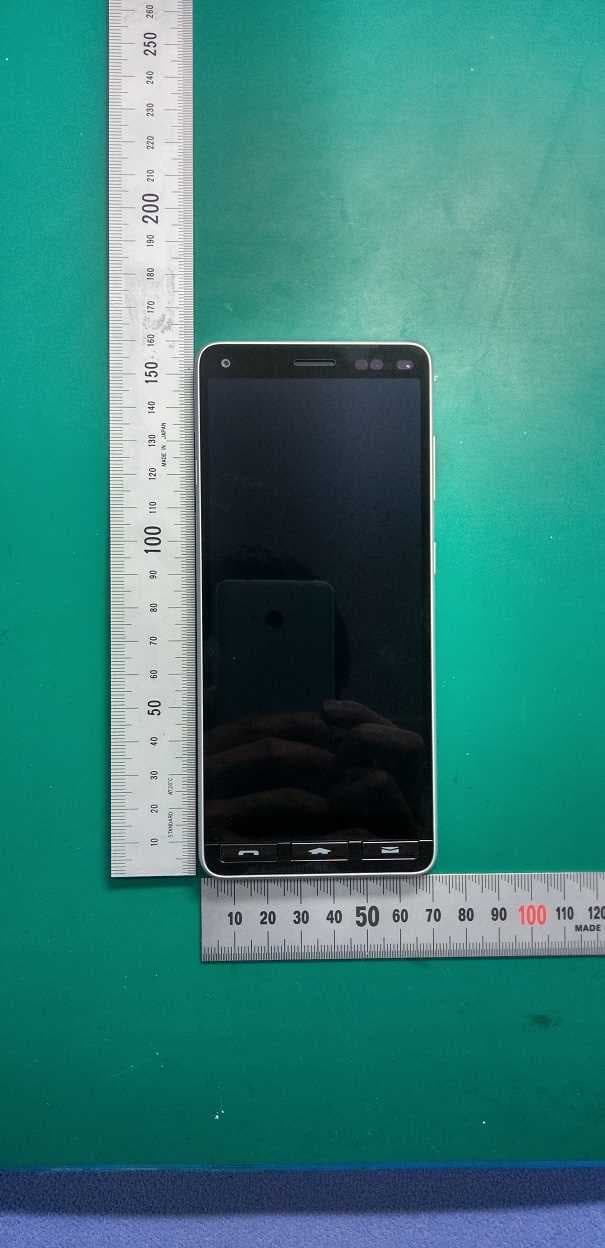 Mobile Phone - FCC ID JOYEB1035 - Kyocera Corporation