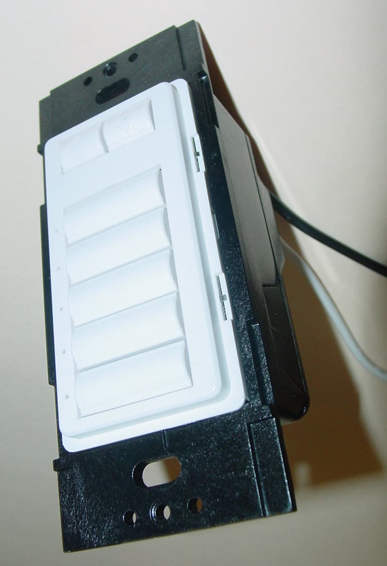 Keypad - FCC ID JPZ0028 - Lutron Electronics Company Inc